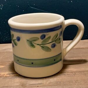 Hartstone Pottery Blueberry Design Mug Hand Painted Signed Made In USA